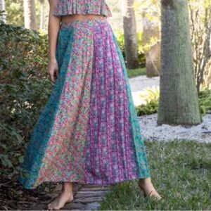 NATURAL LIFE Valentina Floral Maxi Skirt size M